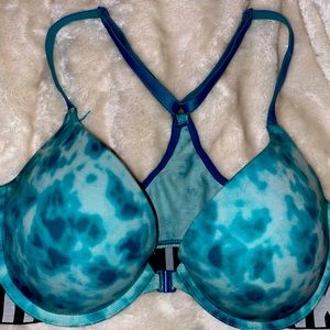 VICTORIA’S SECRET FRONT CLASP BRA